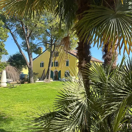 Alloggio per agriturismo Corte Capiluppia Curtatone